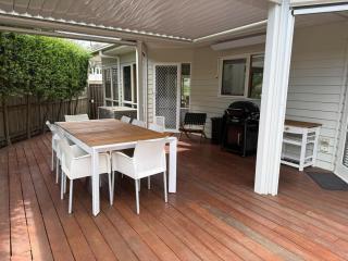 Sorrento Breeze 2pm check out for bookings in March - 4