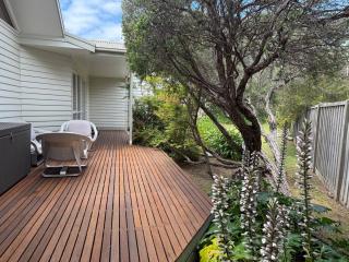 Sorrento Breeze 2pm check out for bookings in March - 1