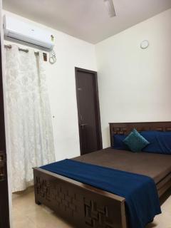 honey stay beach view ECR - 8