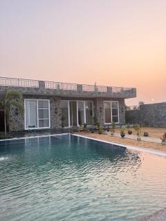 Casa Retreat with pool - 3