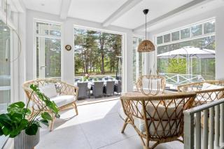 1906 House Near White Sandy Beaches In Ljunghusen - 8