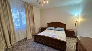 Просторная квартира у набережной - 2