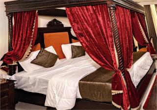 Hotel Shringar Mahal Vrindavan - 2