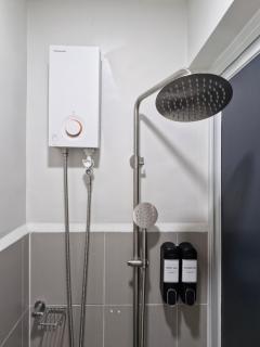 WeStay by KM Staycations - 4