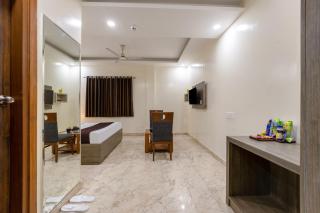 Hotel Ashirwad at Ghaziabad - 4