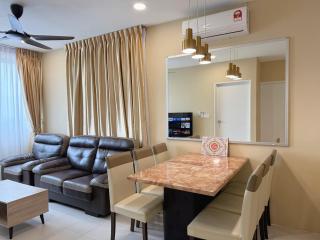 Jeff & Ricky Homestay 52 l Metrocity Santubong View - 8