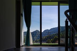 Picturesque Forest Lodge-Near the Ticket Gate-English Services - 7