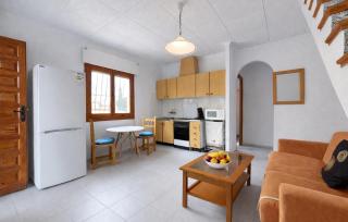 2 Bedroom Beautiful Home In Torrevieja - 6