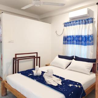 Sunrise Beach Villa - 1