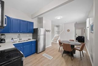 North Pearl Residencies 876 - 9