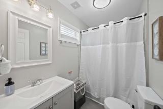 Short North 2BR, 2 Kings and Free Parking - 7
