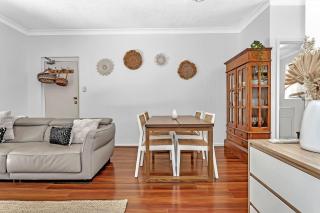 Secure Suite in Gated Complex, Courtyard, 5 Min CBD - 8