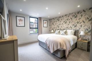 The Quadrant - The King Suite - 5