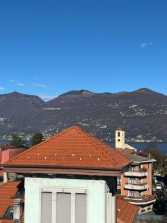 Relax Luino vista lago Casa LEA - 9