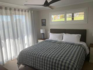 The Cottage at 105 - 7