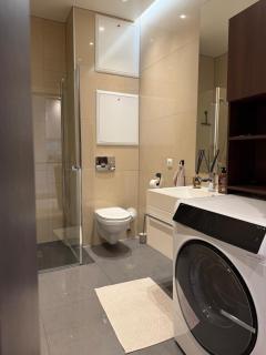 Modern apartment with private parking - 6