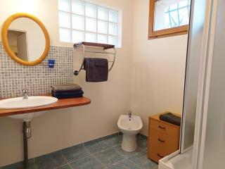 NEW - Vacation Villa, Pool & Private Parking - 2