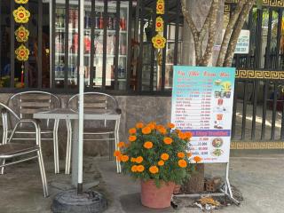 Italian-style hut bungalow - 1