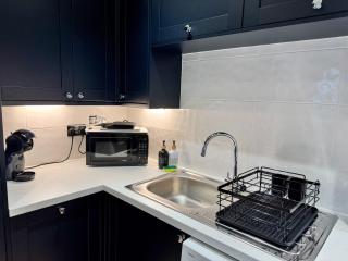 Brownberry Tree Serviced Apartment - 6