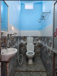 Kaveri Palace - 5min walking distence from Baidnathdham Tample - 8