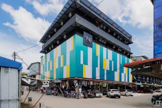 Sans Hotel Sedana Batam - 4