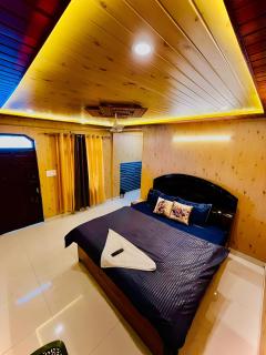 Aman's Peak & Plate- Near Jw Marriott Mussorie - 5