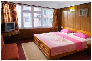 Hotel Shyam Shambhu- A Darjeeling Hotel - 3