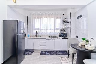 Noir Luxury Loft - 6