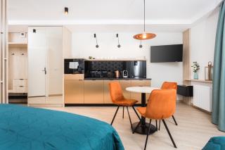 InPoint Urban Studio-Style Comfort near Old Town - 5