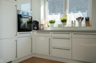 Perfekt für Familien - Nah am Meer - Hochwertige Kinderausstattung - Garten und Terrasse - Kamin - 3