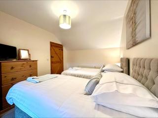 3 Bed in Bideford oc-treet - 2