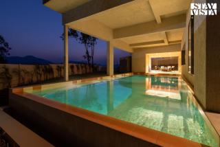StayVista at Montara View with Infinity Pool, Dam-Mountain View - 9