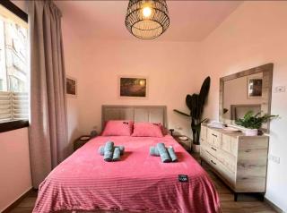 Hang Out - Beirut - 1