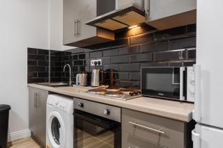 Ideal Work Trips Washer SofaBed Free Parking - 8