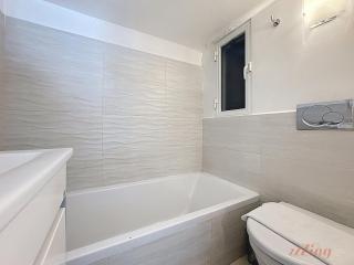 Seafront Duplex with Terrace - Sliema Malta - 7