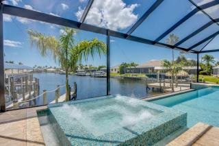 CoralVilla Infinity - modern, on water, infinity pool, spa, outdoor kitchen, BBQ - 4