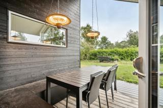 Modern Home Close To Hjelm Deep - 2