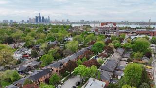 Trendy Home Spacious Backyard Historic Walkerville - 7