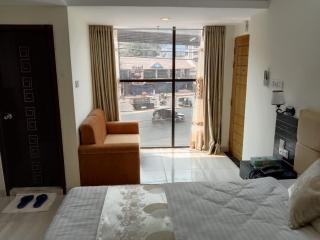 White Park Boutique Hotel - 4