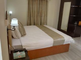 White Park Boutique Hotel - 3