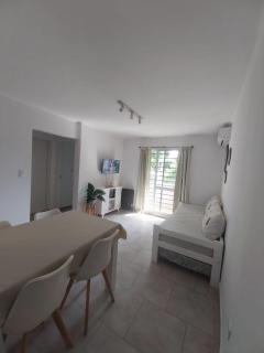 San Lorenzo 1253 - 4