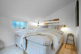 Holiday Home With Hot Tub In Sjællands Odde - 2