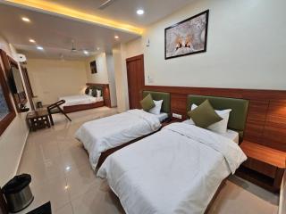 HOTEL SATSANGI Deoghar Near Borda Bari Road - 1