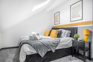 5-Bedroom apartment in Manchester - Whitefield - 1