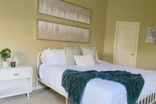 3BR Family Home with Pool and Hot Tub - 1