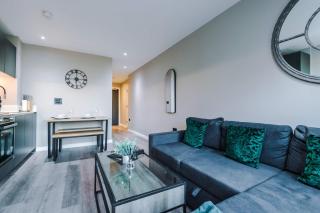 Stylish 1BR Apartment in Leeds - 3
