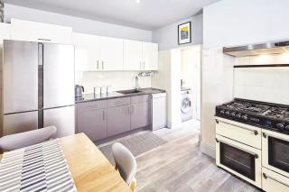 May House 3 Bedroomed House Whitby - 8