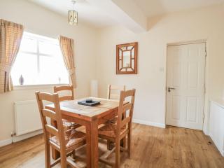 Farmhouse Retreat - 6