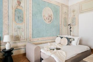 Fresco Residence by Tyzenhauz - 2