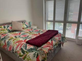 Newbury Racecourse Apartment - 1